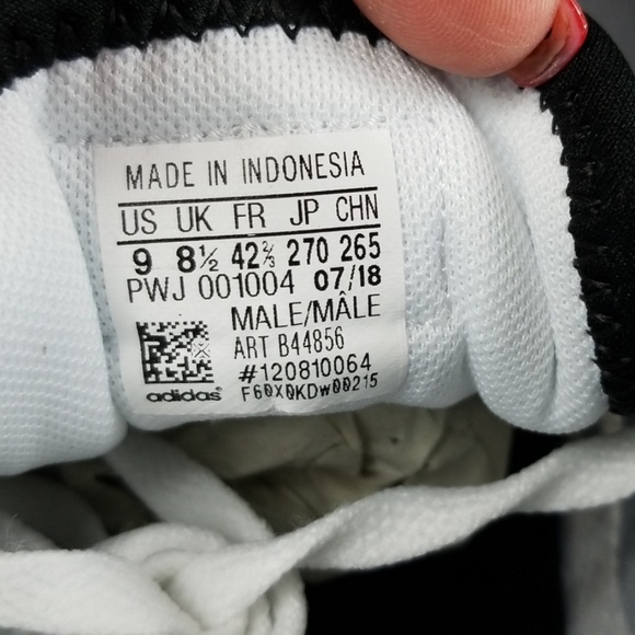 💥ONE LEFT!💥Adidas Argecy Sneakers with Cloudfoam - Picture 7 of 8